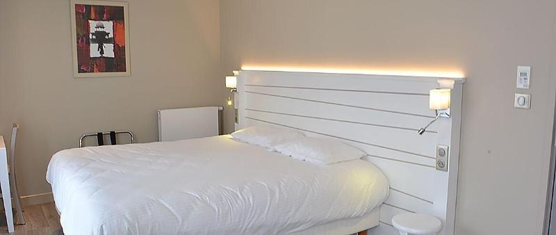 Hotel Valencia 앙다이 외부 사진