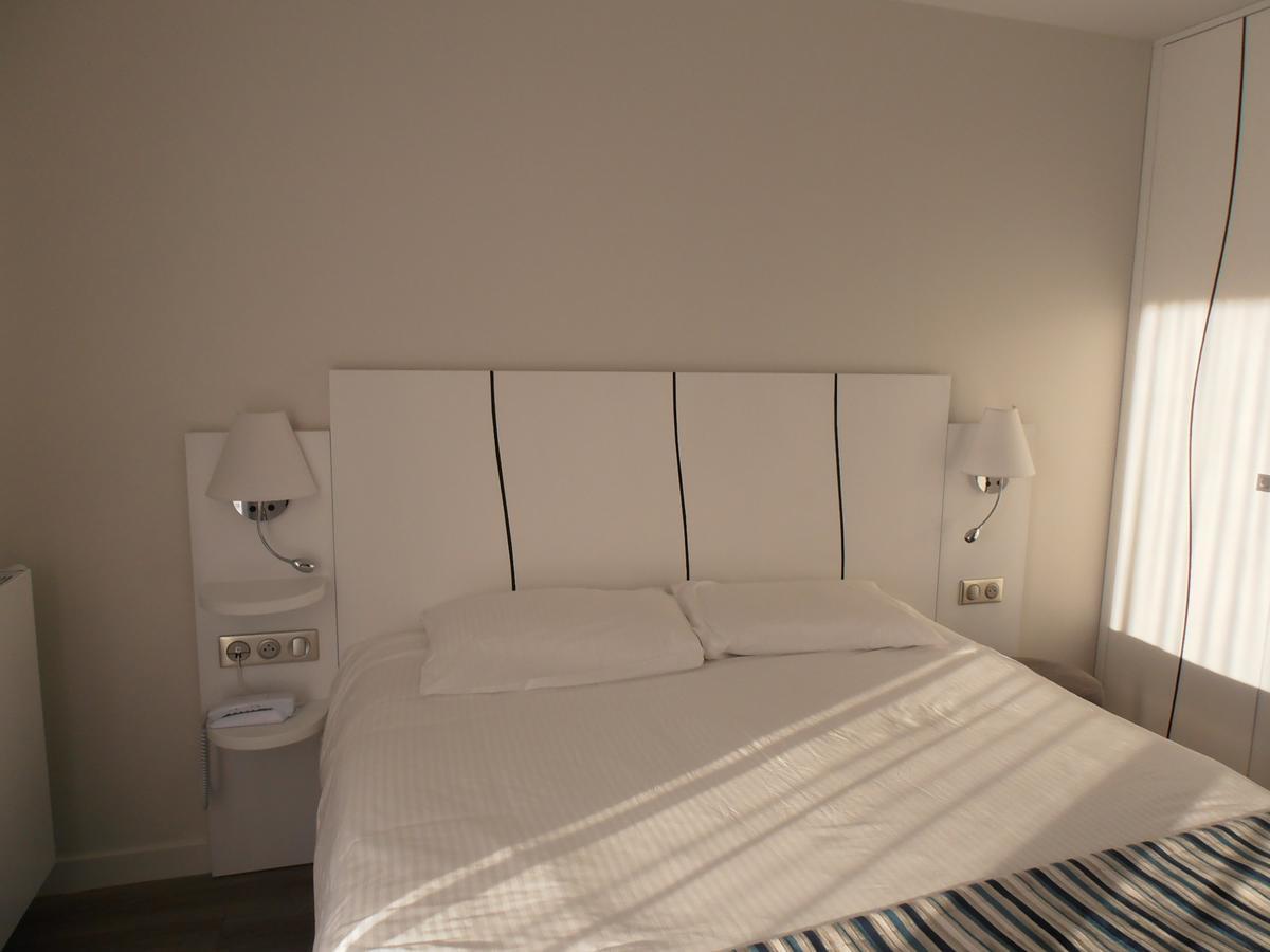 Hotel Valencia 앙다이 외부 사진